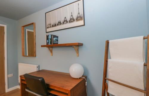 Little Foxes - Photo 24