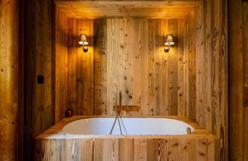 NEW Luxury Chalet Sapins - PRIVATE POOL- Mountains VIEW - Family & Comfort - SPECIAL LAUNCH OFFER - Foto 6