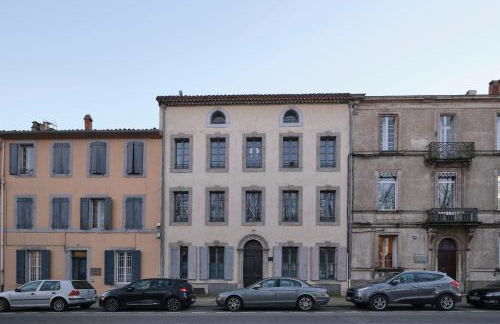 AUTOUR DU CHATEAU - Foto 10