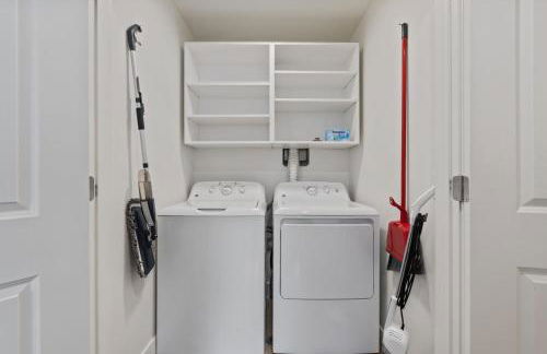 Unique SLC Getaway 2-Bed, 2-Bath with Fire Pit - Foto 69