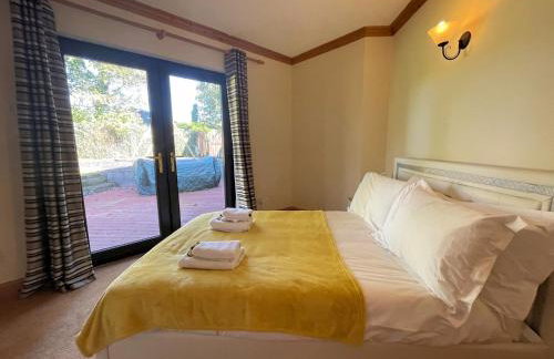 Beautiful 5BR House near Gretna Green with Garden - Pass the Keys - Photo 27