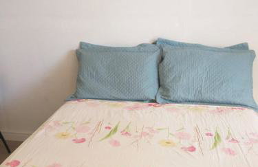 Kitnet espaçosa e bem localizada - Próximo ao lago e centro de eventos - Foto 12