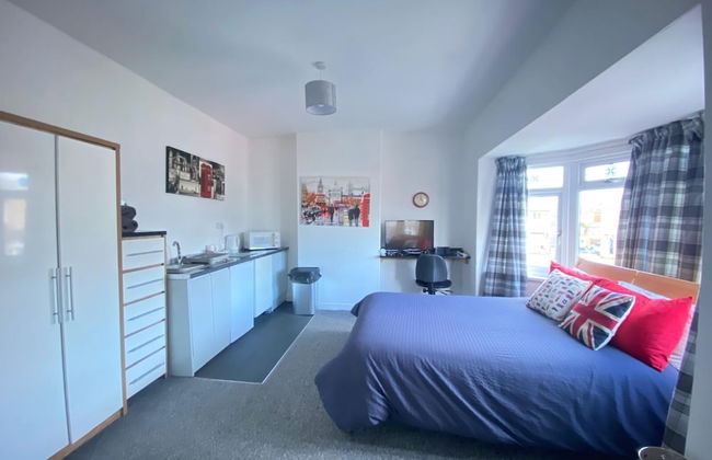 3 Bed House - Sleeps 5 - Wifi, Parking - Foto 8