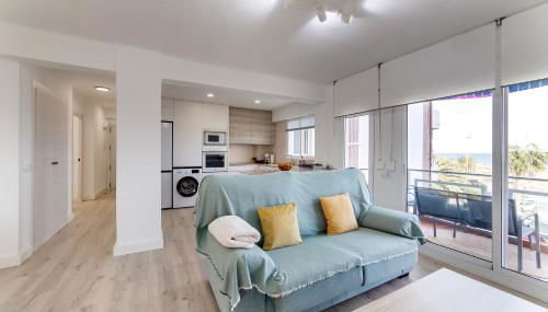 Primera linea playa Apto recien reformado Piscina - Foto 5