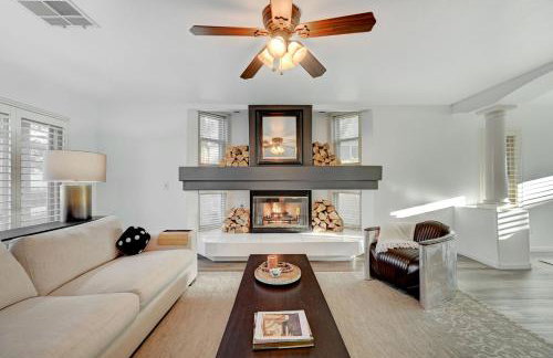 Gorgeous 6BR with Pool and Spa - Photo 2