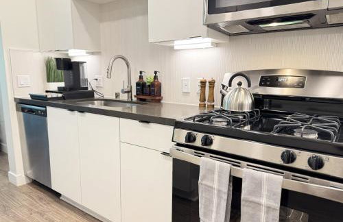 Charming 2BR Retreat Pool Gym 10min to Disneyland - Foto 79