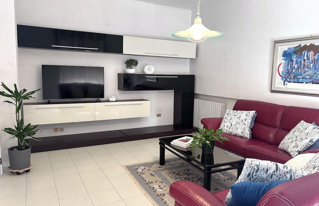 Ettore 3-bed Villa - Sleeps 6, Garden & Parking - Foto 15