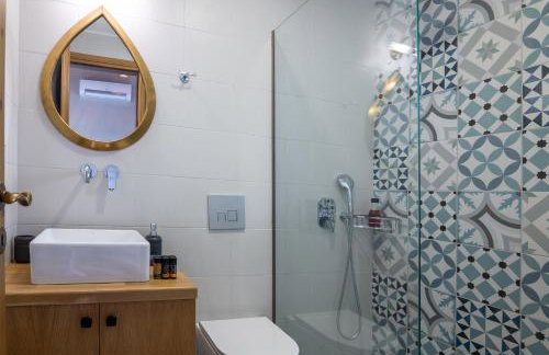 Alexandras's Mansion - Photo 14