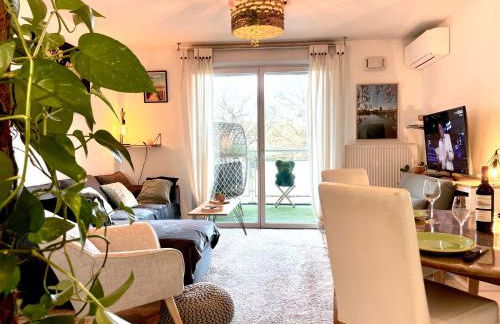 Bel Appart avec 2 chambres - Parking et Clim - Métro Argoulets - Photo 31