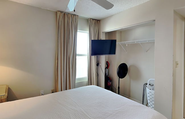 Pelican Beach by Southern Vacation Rentals - Photo 18