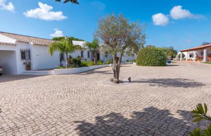 Spacious villa with sea view, tennis & golf garden #1963 - Foto 48
