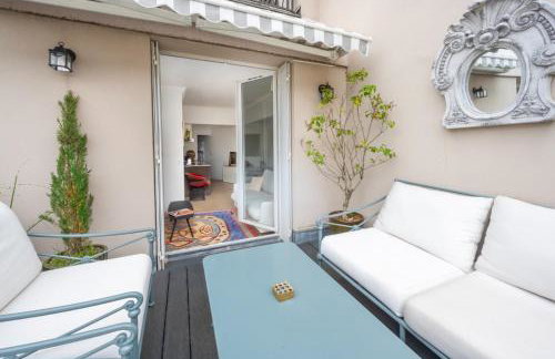 Superb studio with terrasse & 24-7 security in the heart of Paris! - Foto 8