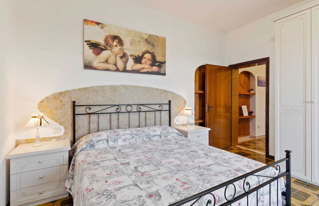 Belvilla by OYO Pleasant Apartment With Courtyard - Foto 6