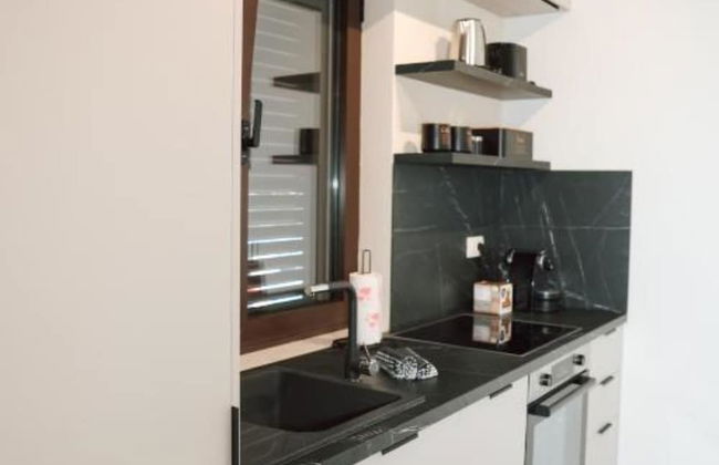 Stylish Apartment With Modern Elegance in Herceg Novi Area - Foto 6