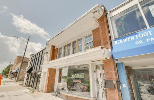 Berwyn Apartment Rental about 11 Mi to Chicago! - Foto 2