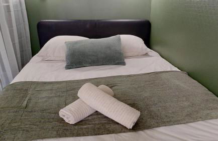 expat renting - Le Cocon Vert - Wifi - Near station - Foto 8