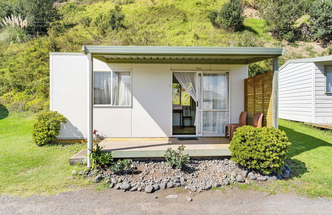 Port Waikato Holiday Park - Photo 12