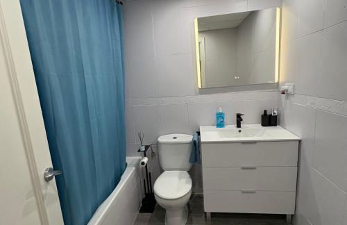 Alicante aeropuerto y playa - Foto 5