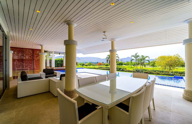 Luxury Mansion On Golf Course - BMG5 - Foto 37