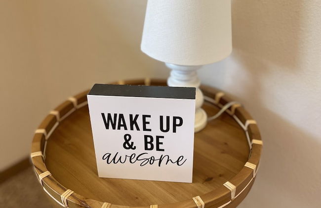 Evergreen Apartments - Photo 2