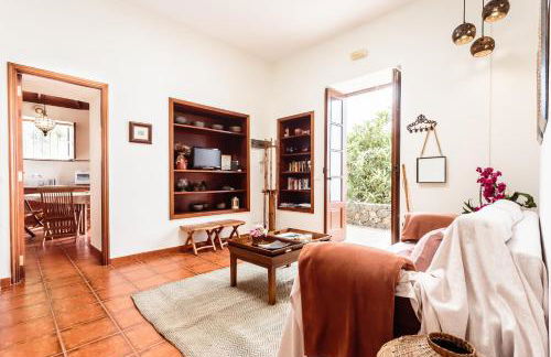 El Níspero - Foto 17