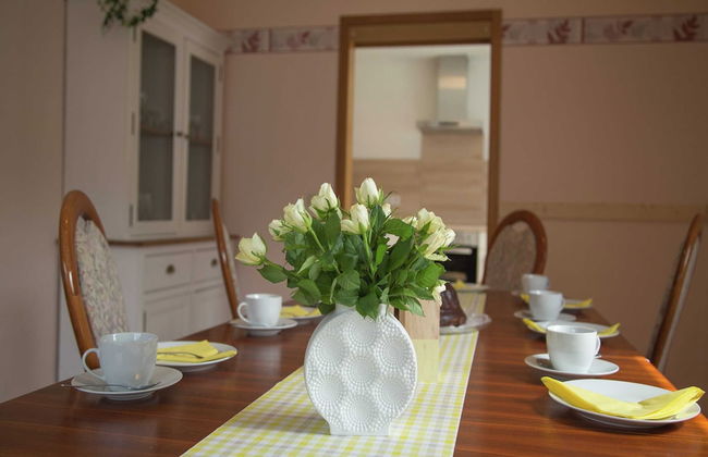 Spacious Holiday Home in Ulmen Near the Centre - Foto 10