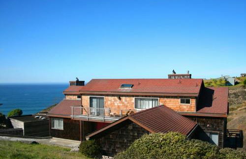 Northern Lights! Hot Tub!! Game Room!! Expansive and Spacious!! - Foto 2