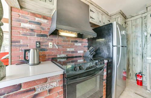 Private Beach Waterfront Home on Lake Huron! - Foto 8