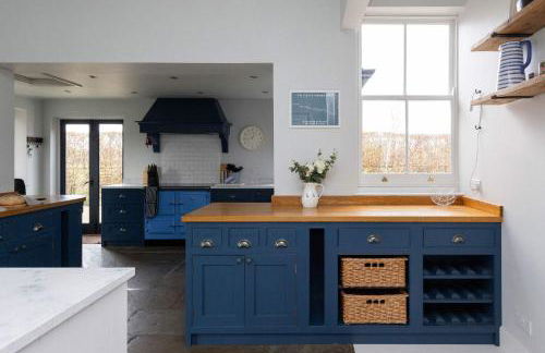 House & Annexe Sleeps 18 Heated Pool - Photo 16