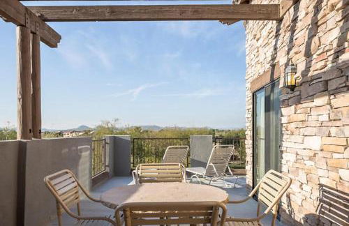 Beautiful Studio Apt in a great resort setting with fountains, courtyards, and pool with bar - Foto 66