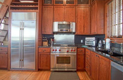 Slope side 8 BR at Sanctuary Majestic Mountain Top Estate 4800 square feet of quality sleeps 16 - Foto 27