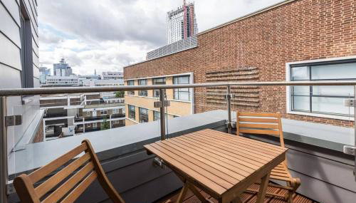 Split Level 3 Bedroom Top Floor Flat - Foto 5