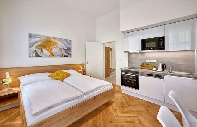 DownTown Suites Rubesova - Foto 8