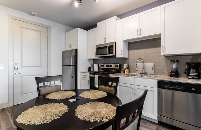 Urbanlights at Legacy West - Foto 39