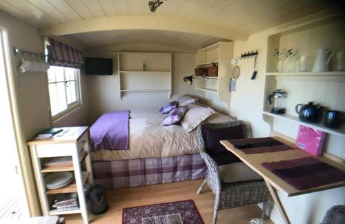 The Hawthorn Shepherds Hut - Photo 21