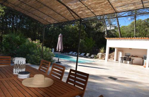 La Bastide Blanche Magnifique villa 5 étoiles 5 chambres et piscine privée sur 6500 m VAR - Foto 22