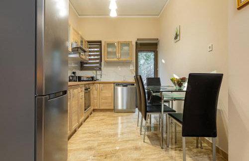 Blissful Residence with Pool by 8essentially - Foto 23