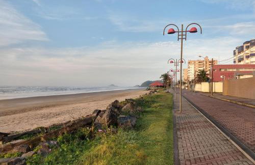 Aconchegante Apto Praia do Centro - Foto 2