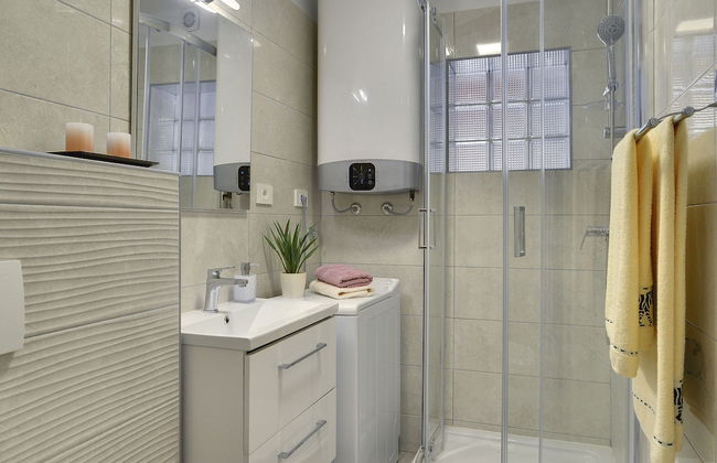 Detached House With Private Pool Near the Coast - Foto 15