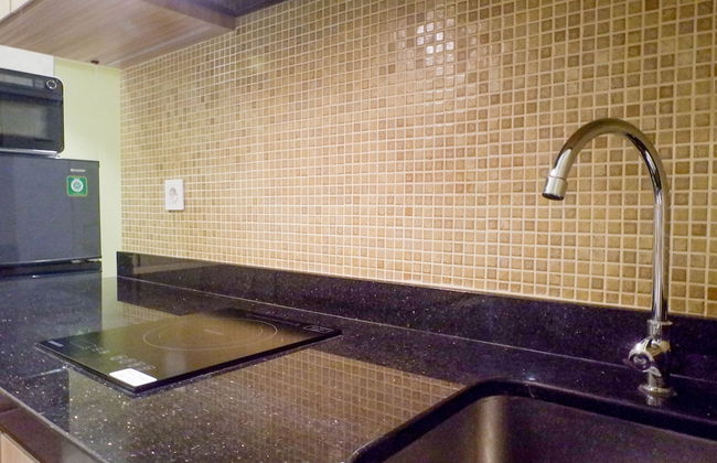 Best Studio Benson Apartment Connected to Pakuwon Mall next to Anderson - Photo 3