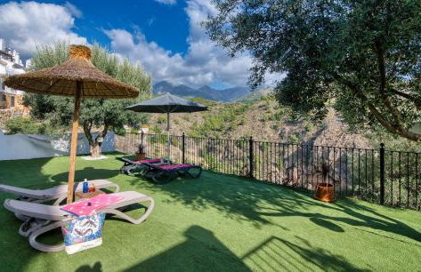 La Perla de Frigiliana Suites & Villa - Photo 19