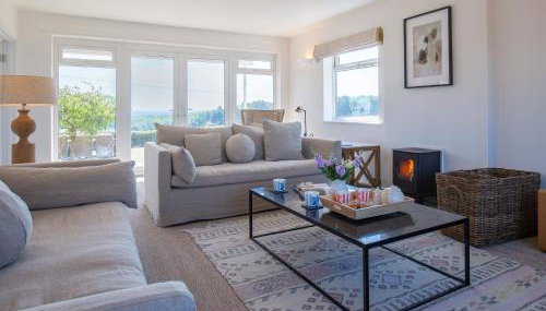 Ridgeway Farmhouse at Ragley Estate - Foto 4