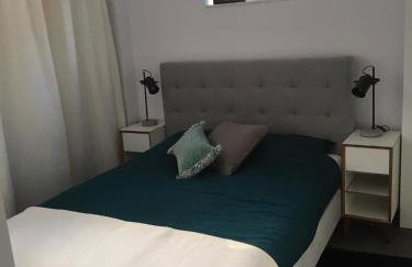 Luksusowy Apartament pod Lasem, Otwock -Shared garden, sauna, wood hot tub! Hot tub seasonal May to October - Foto 14