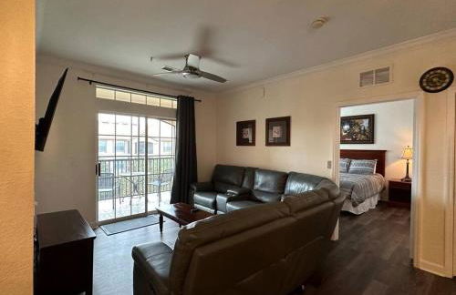 Host with the Most at Tuscana Resort - Foto 12