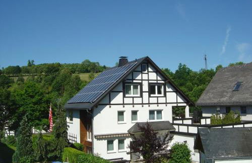Geraumige Ferienwohnung im Sauerland - Foto 1