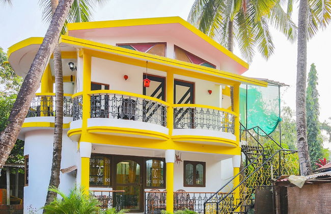 OYO 23755 Home Luxurious 4BHK Anjuna - Photo 1