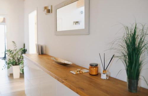 Lichtdurchflutete Wohnung mit großer Dachterrasse - Foto 5