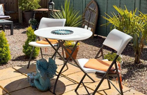 The Sashes - Stylish Apartment - FREE Parking - Ultrafast WIFI - Smart TV - Netflix - sleeps up to 6! Close to Poole Town Center & Sandbanks & Bournemouth - Foto 50