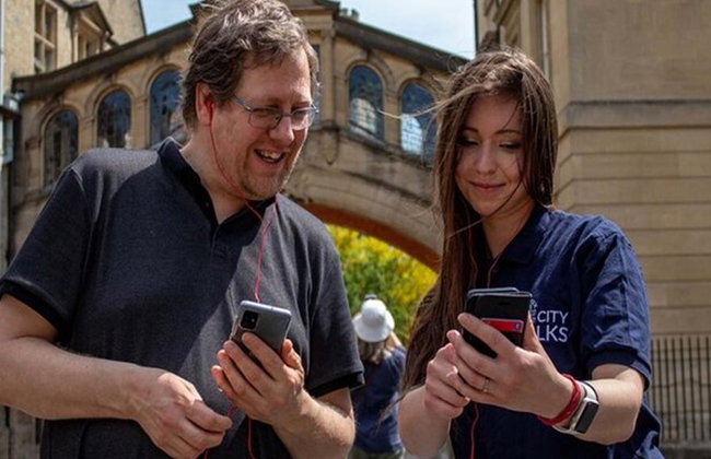 Top Sights of Oxford - Guided Walking Tour with Optional Divinity School Ticket - Photo 2
