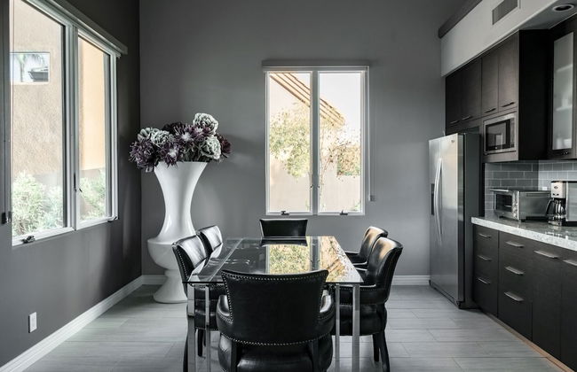 Preston by Avantstay 6BR Desert Oasis w/ Basketball Court, Pool & Hot Tub - Foto 8